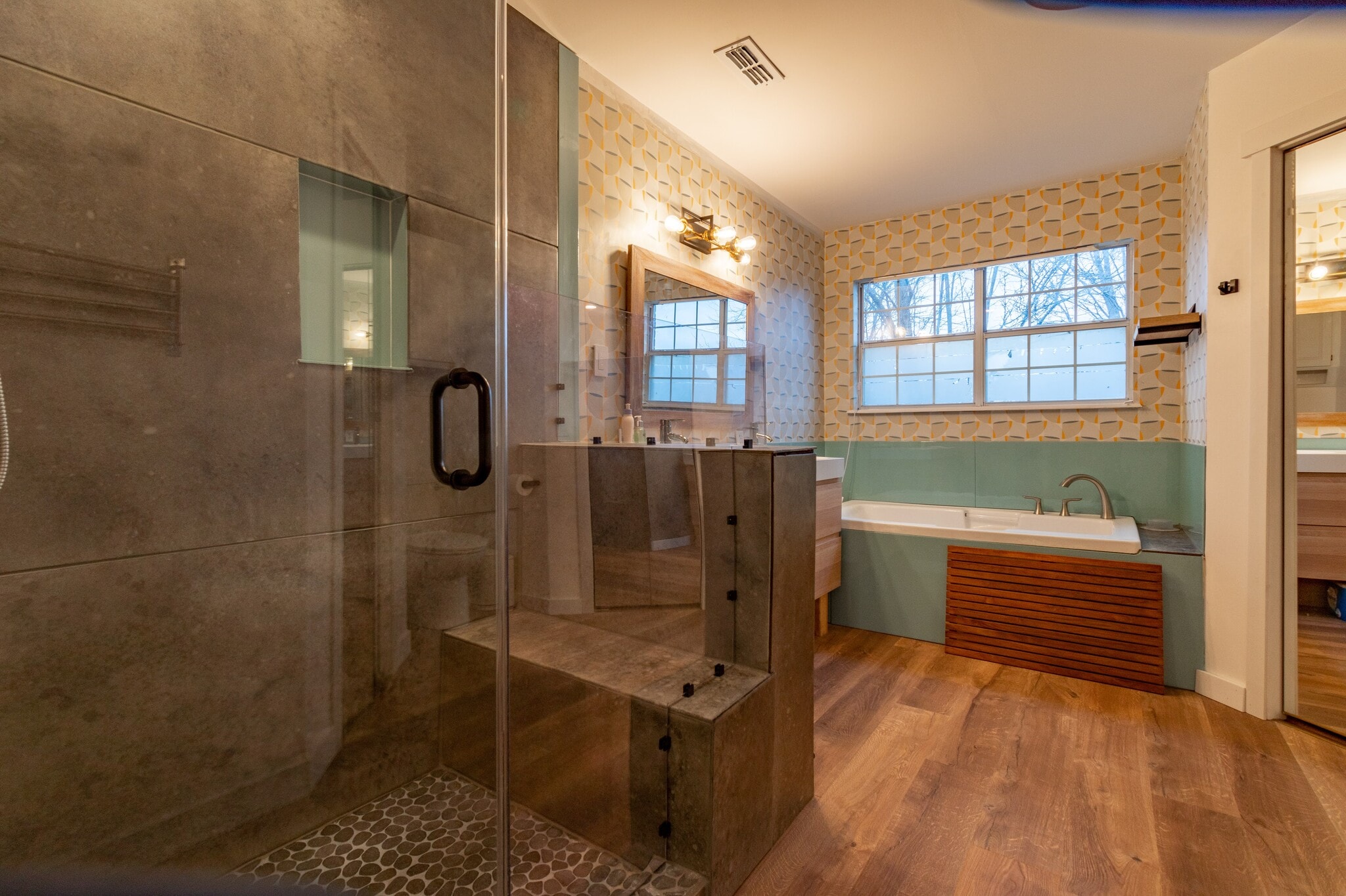 Master Bath - 2780 E Hardy Ln