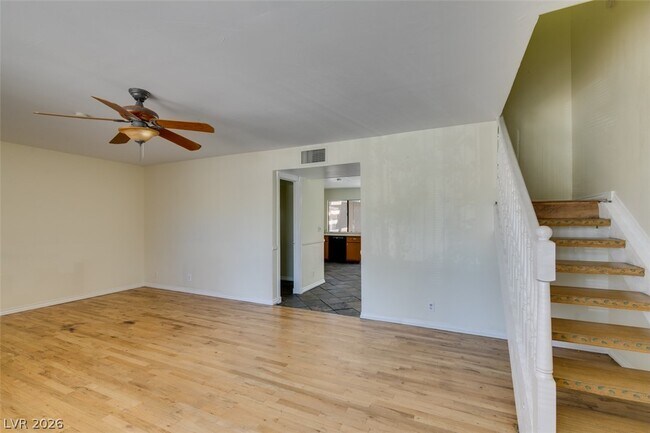 Building Photo - 3318 China Dr