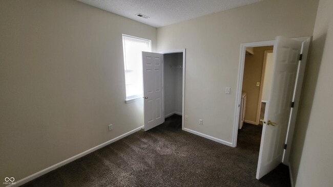 Building Photo - 6025 Prairie Meadow Dr