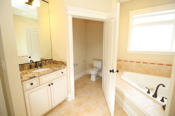 Building Photo - 10765 Clock Tower Dr