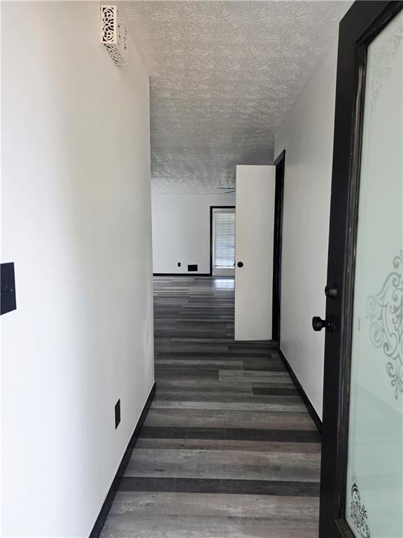 Building Photo - 1800 Keenland Pl