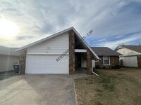 Building Photo - 3332 S 140th E Ave