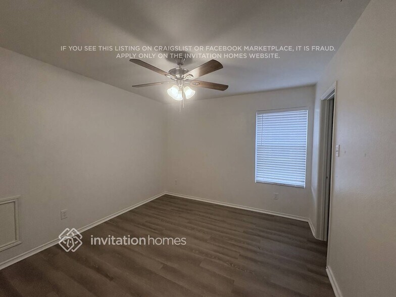Building Photo - 4517 Dogwood Dr