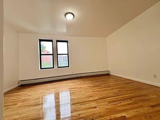 Building Photo - 2 bedroom in BRONX NY 10456