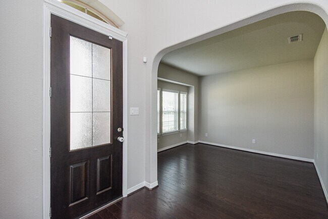 Building Photo - 4355 Thornapple Hills Ct