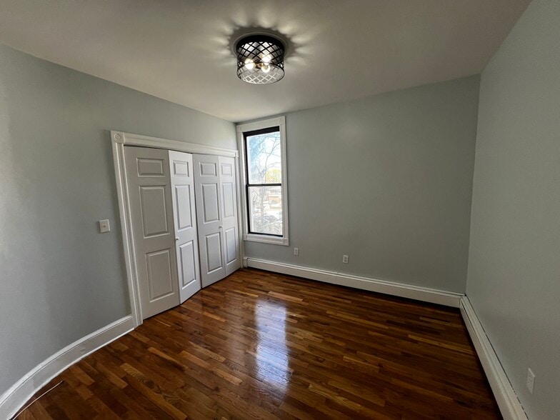 First Bedroom 2 - 21 Sherman Pl