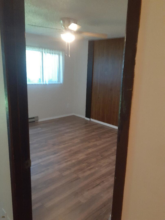 Building Photo - Kane Meadows Apartments