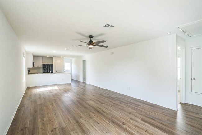 Building Photo - 505 Sergeant Murphy Rd