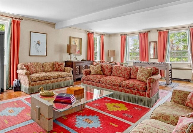 Building Photo - 1282 Hollow Rd