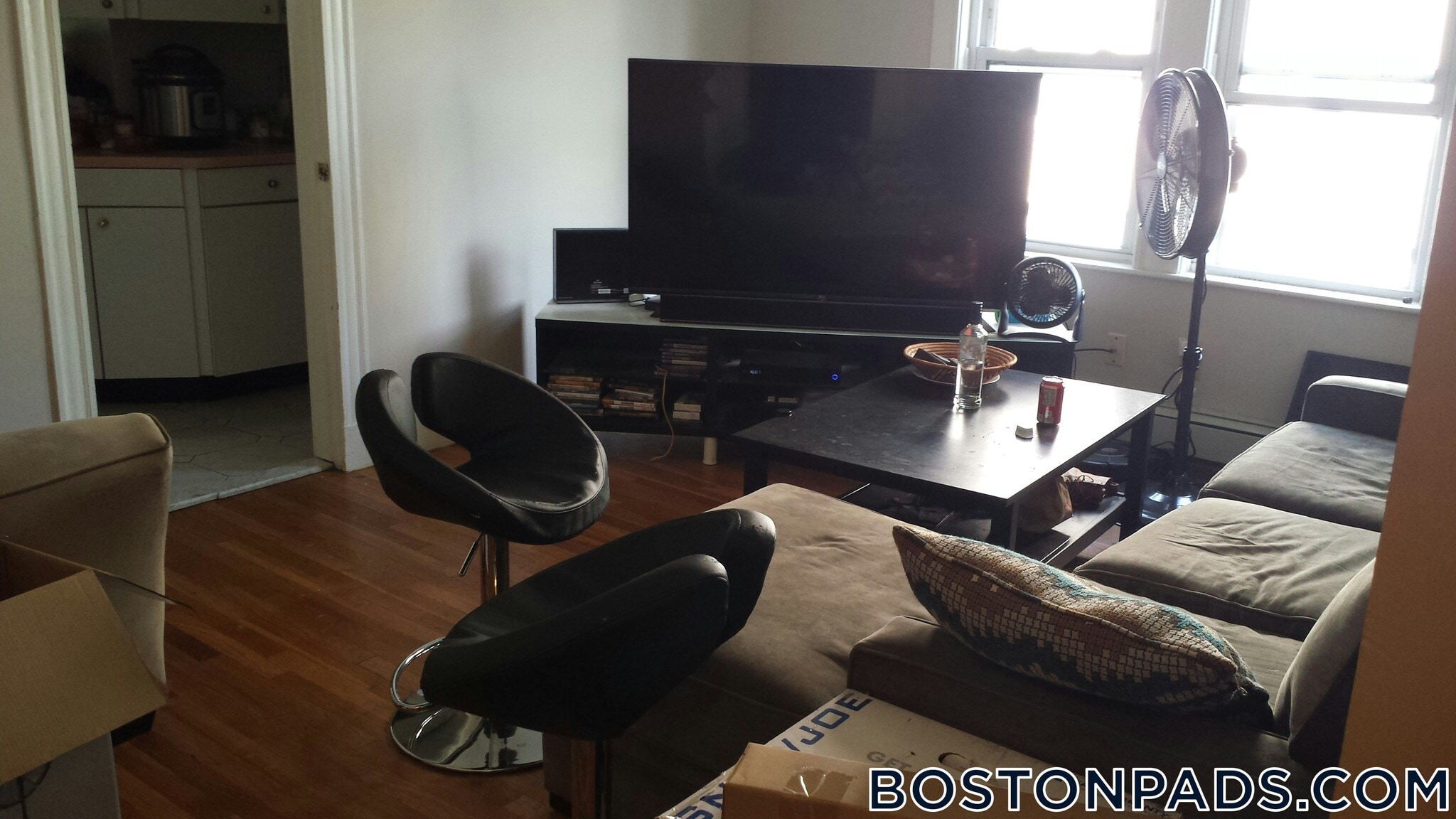 Building Photo - 94 Heath St