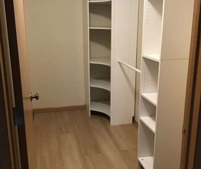 Building Photo - 2811 Rutland Cir