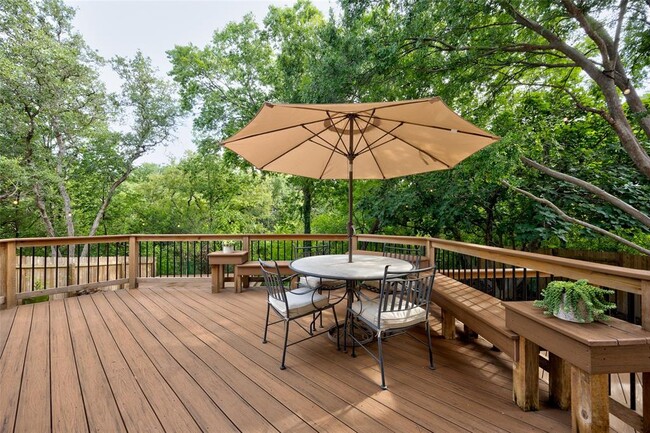 Building Photo - 4033 Canyon Glen Cir