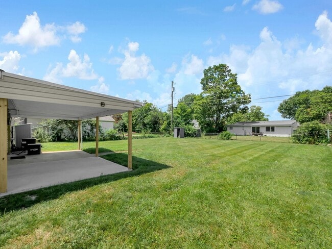 Building Photo - 375 Canfield Dr