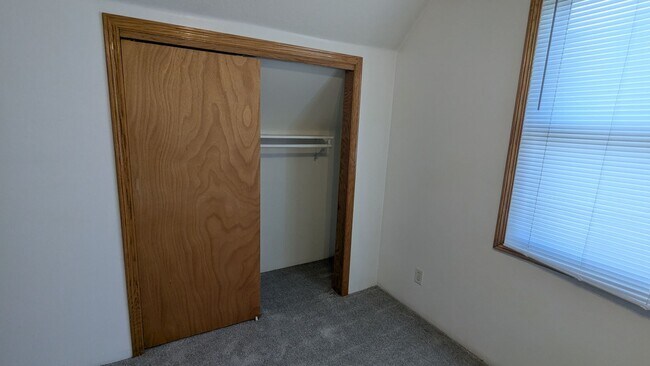 Building Photo - 1518 2nd Ave
