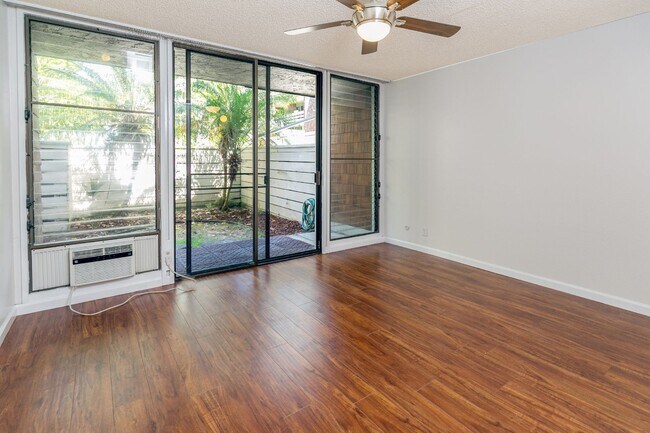 Building Photo - 333 Aoloa St