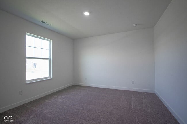 Building Photo - 9085 Summerton St
