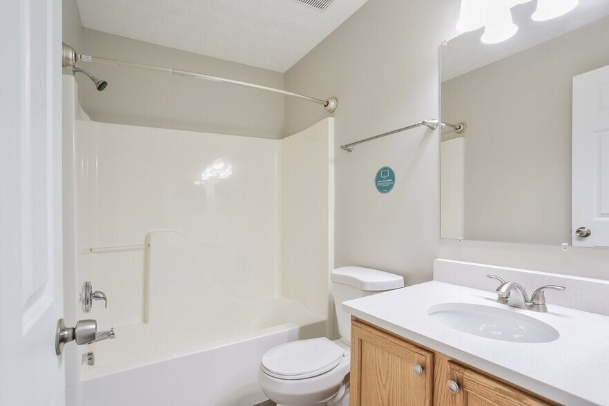 Building Photo - 5789 Lonerise Ln