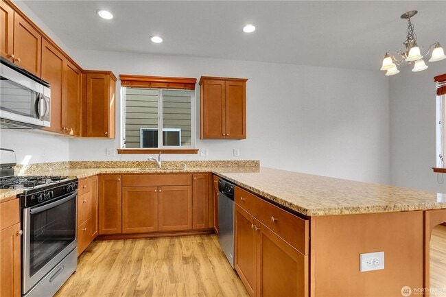 Building Photo - 302 Ave. J-#3