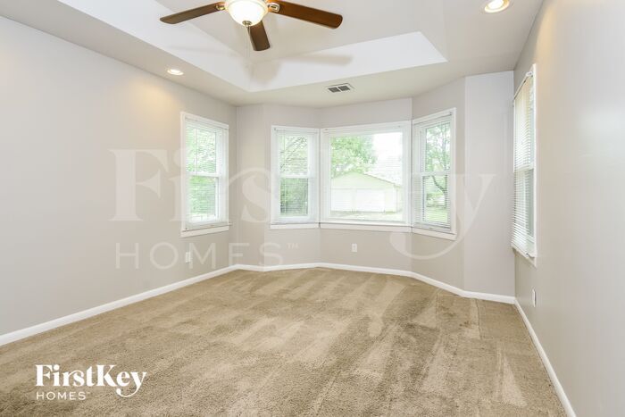 Building Photo - 3861 Furr Ave