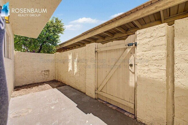 Building Photo - 4830 N 73rd St
