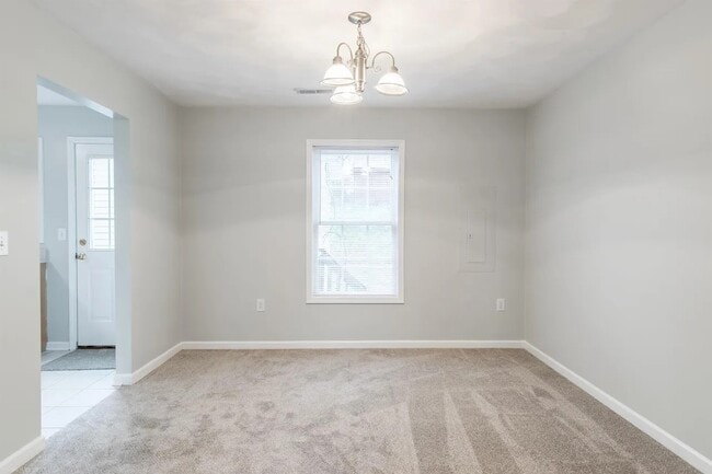 Dining Room - 650 Republic Rd