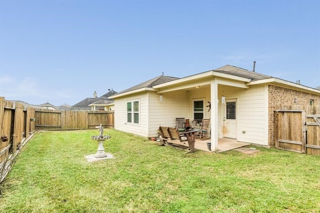 Building Photo - 26 Palmdale Ln