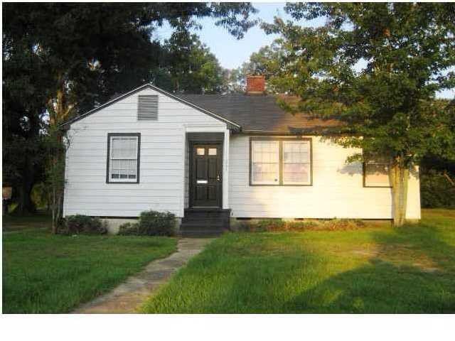 Primary Photo - 1267 W Bucker Rd