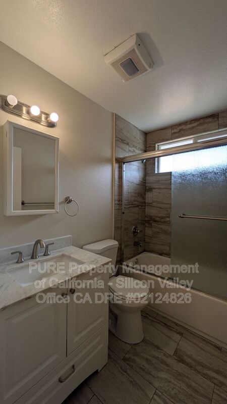 Building Photo - 1792 Halterman Ave