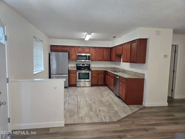 Building Photo - 1055 Stocks St