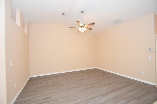 Building Photo - 8 Regency Dr