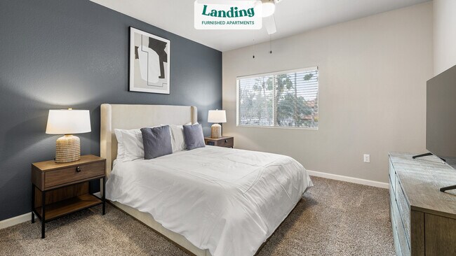 Building Photo - 5635 E Bell Rd