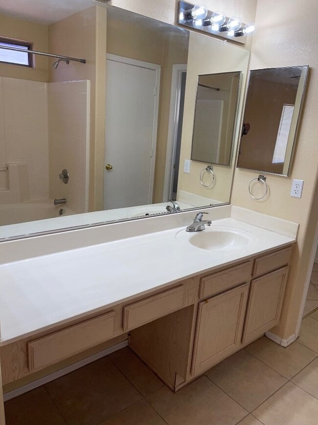 Building Photo - 13225 W Desert Ln