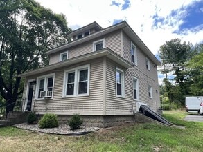 Building Photo - 18 Canal St