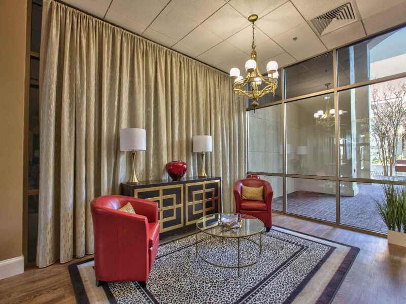 Building Photo - 215 W College Ave