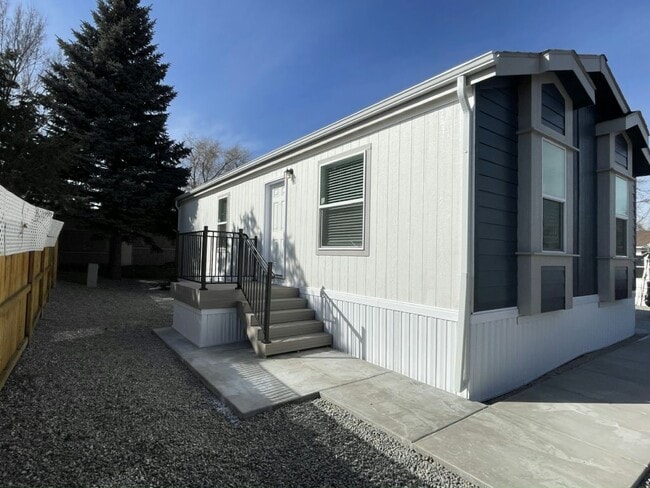 Building Photo - 3405 Sinton Rd