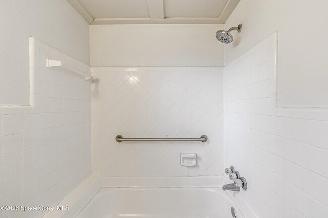 Building Photo - 3550 S Atlantic Ave