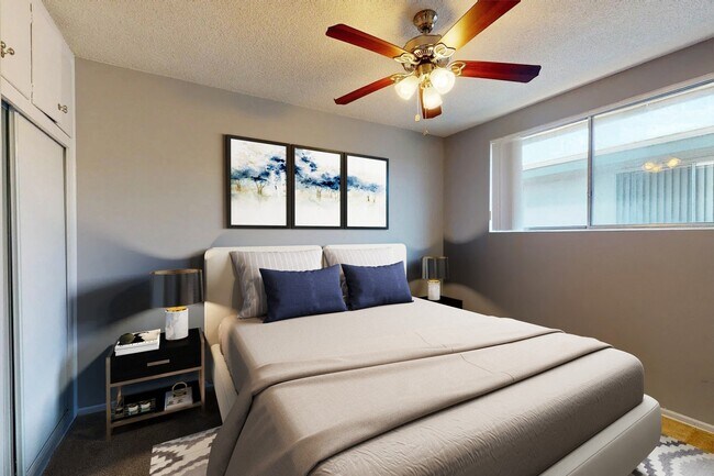 Building Photo - Venice Blvd Apartments