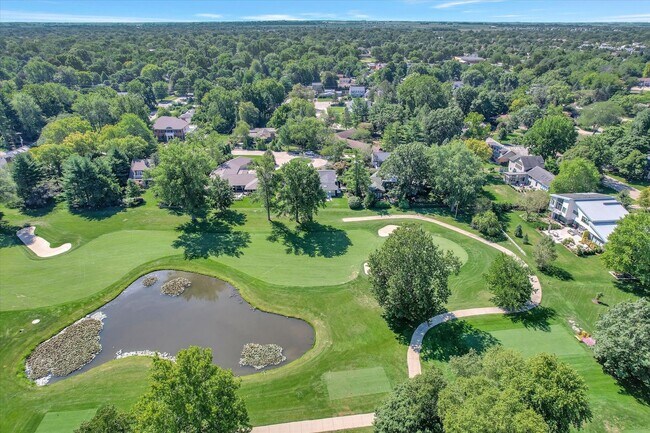 Building Photo - Luxury Ranch House on Champaign Country Club