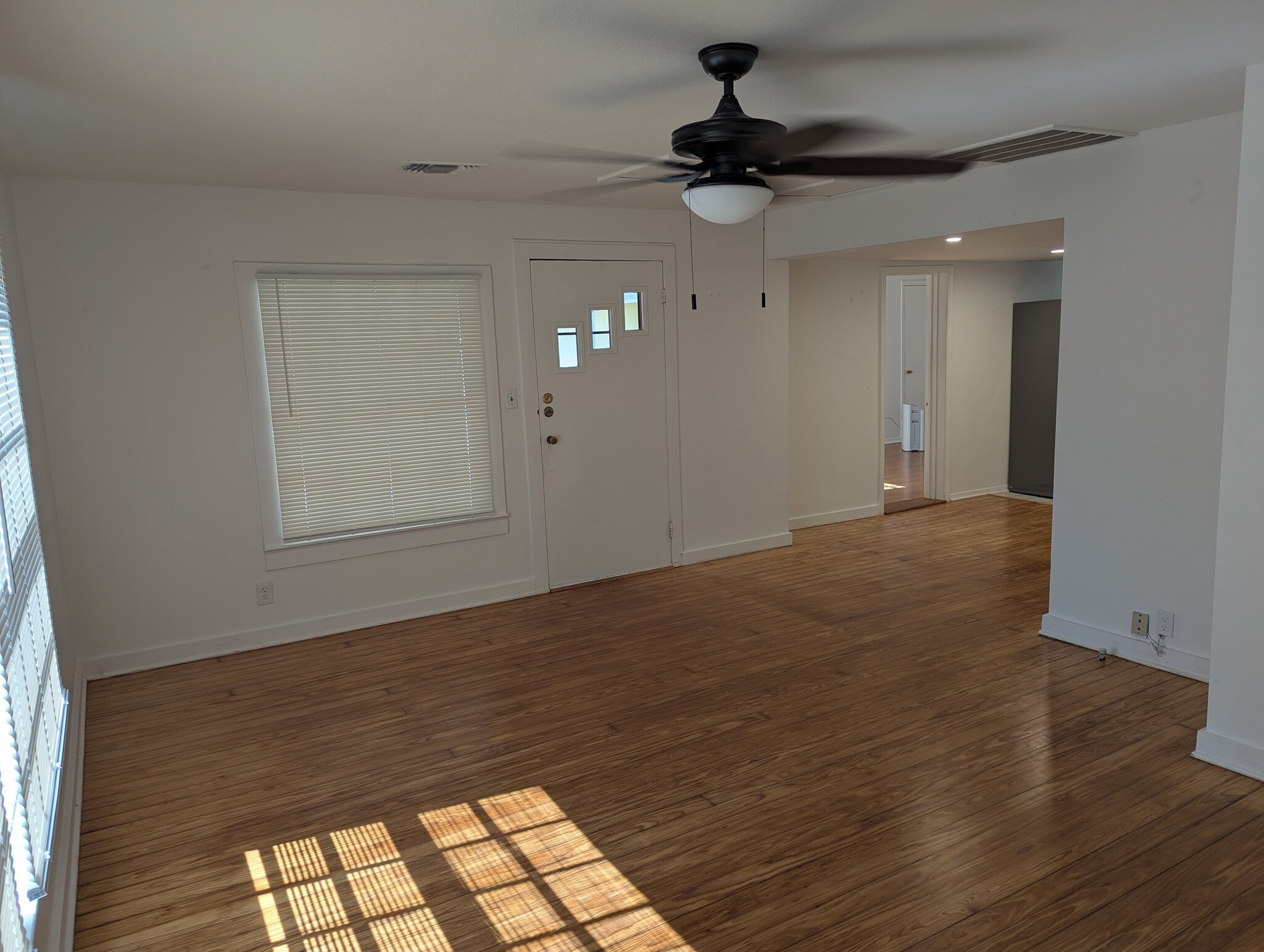 Building Photo - 1114 Fairmount Ave