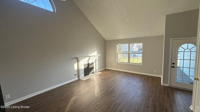 Building Photo - 3905 Handley Ave