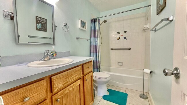 Building Photo - Available monthly Rental SEP 2025 in heart of Sebastian