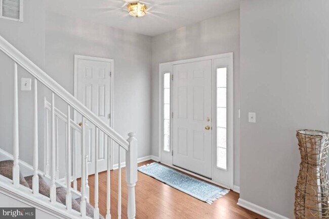 Building Photo - 5971 Schooner Cir