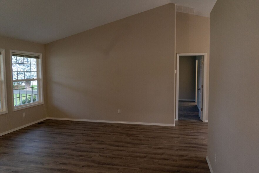 Building Photo - 3305 Kaden Ln