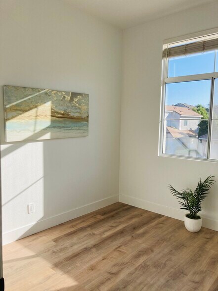 Building Photo - 23808 Woodpark Ct