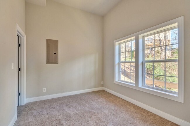 Building Photo - 108 Morgan Ct