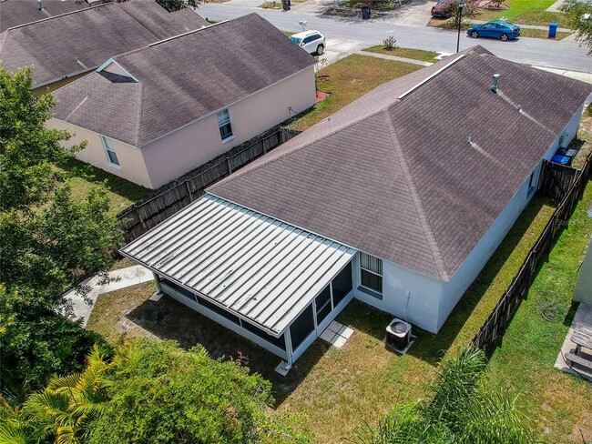 Building Photo - 13136 Carrollwood Creek Dr