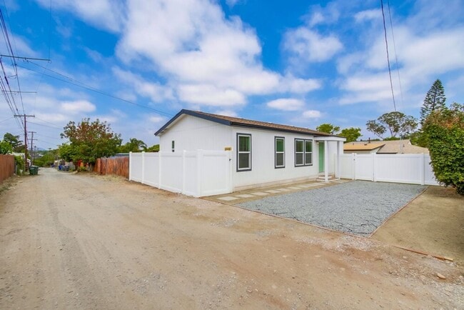 Building Photo - La Mesa Brand New Home Pet Friendly  Move In Special Two Weeks FREE Brand New 3 bed /2 bath Home ...