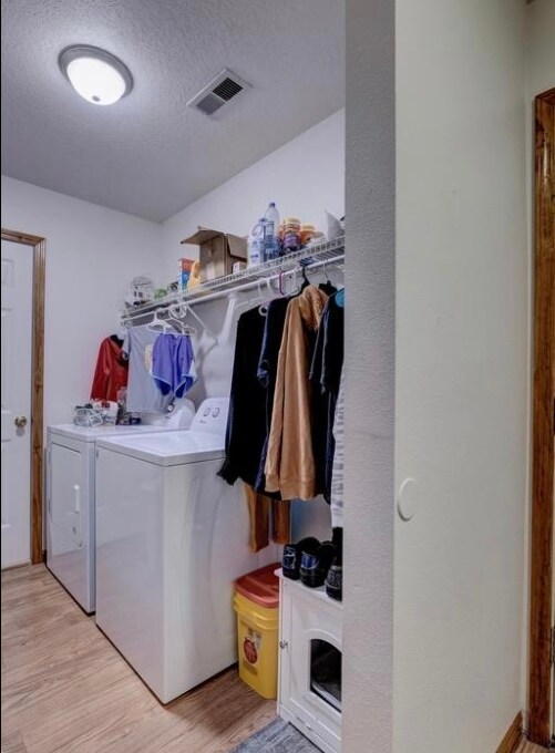 Building Photo - 1531 Lucas Dr