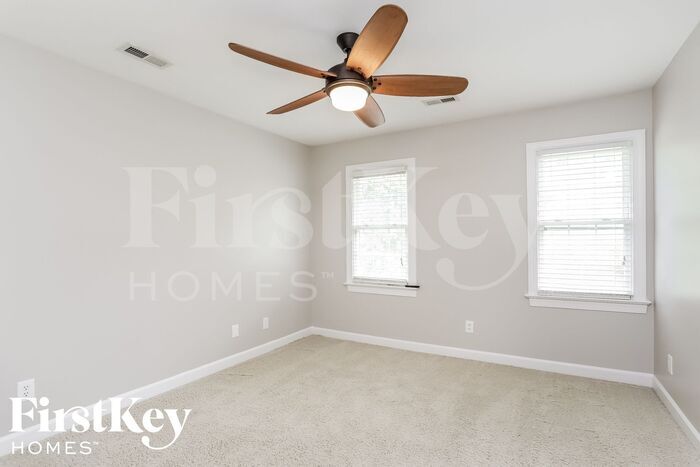 Building Photo - 3102 Timberwolf Ave