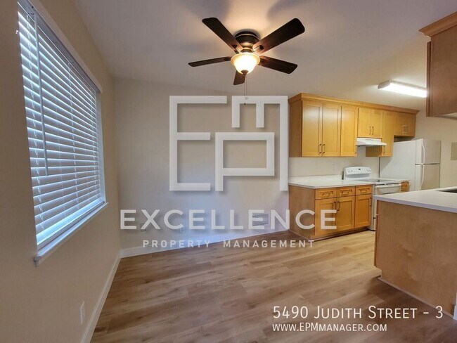 Building Photo - 5490 Judith St